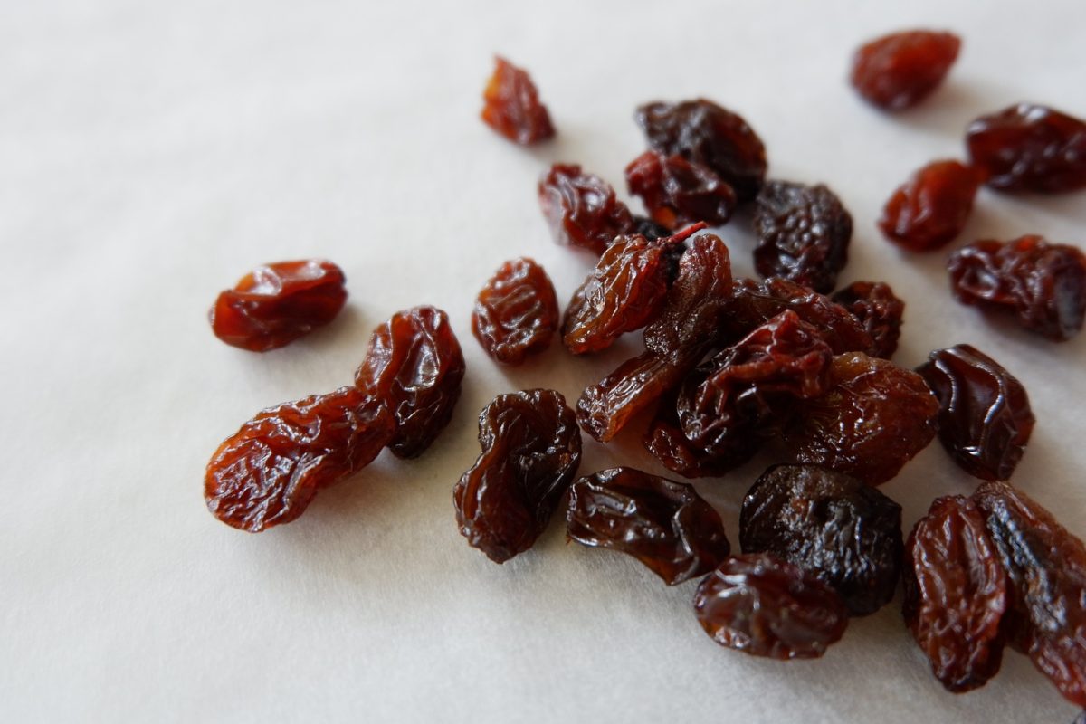 raisin-g456772c70_1920